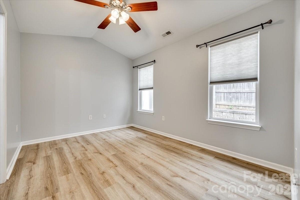 2052 Shady Pond Drive - Photo 12