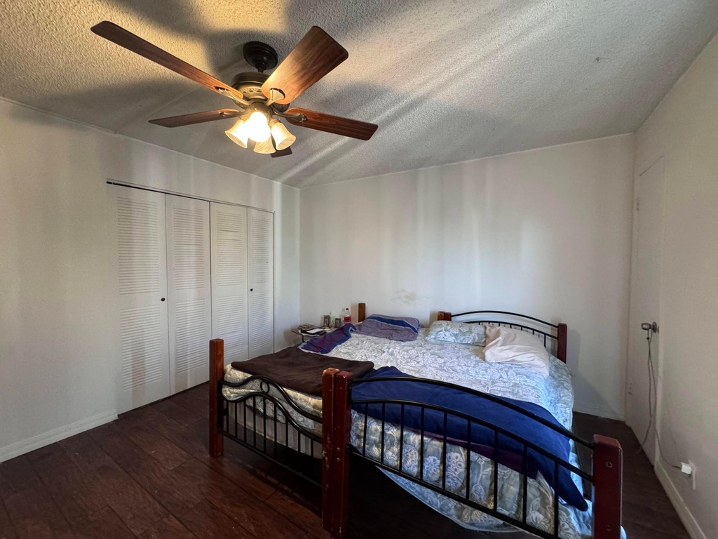 1100 Se 4th Avenue - Photo 8