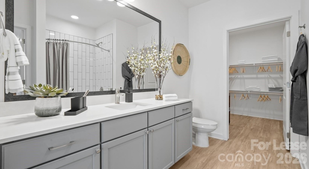 15120 Village Xing Road - Photo 20
