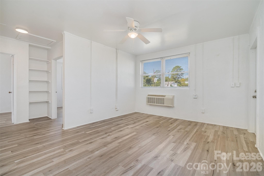 200 York Street - Photo 2