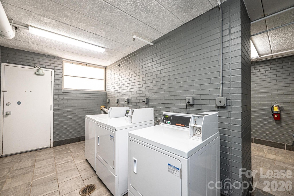 426 2nd Avenue Se - Photo 24