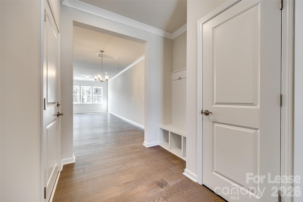 229 Brooks Springs Drive - Photo 3
