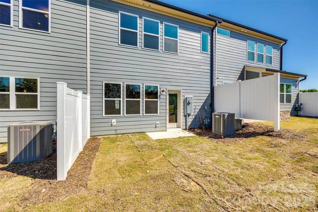 229 Brooks Springs Drive - Photo 29