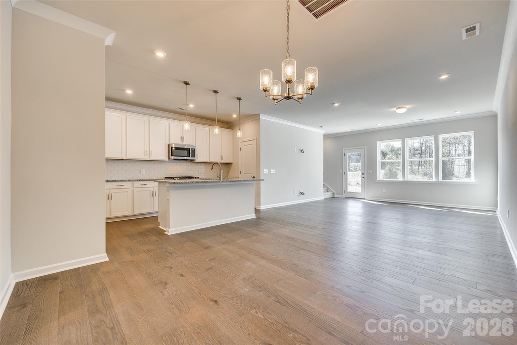 229 Brooks Springs Drive - Photo 5