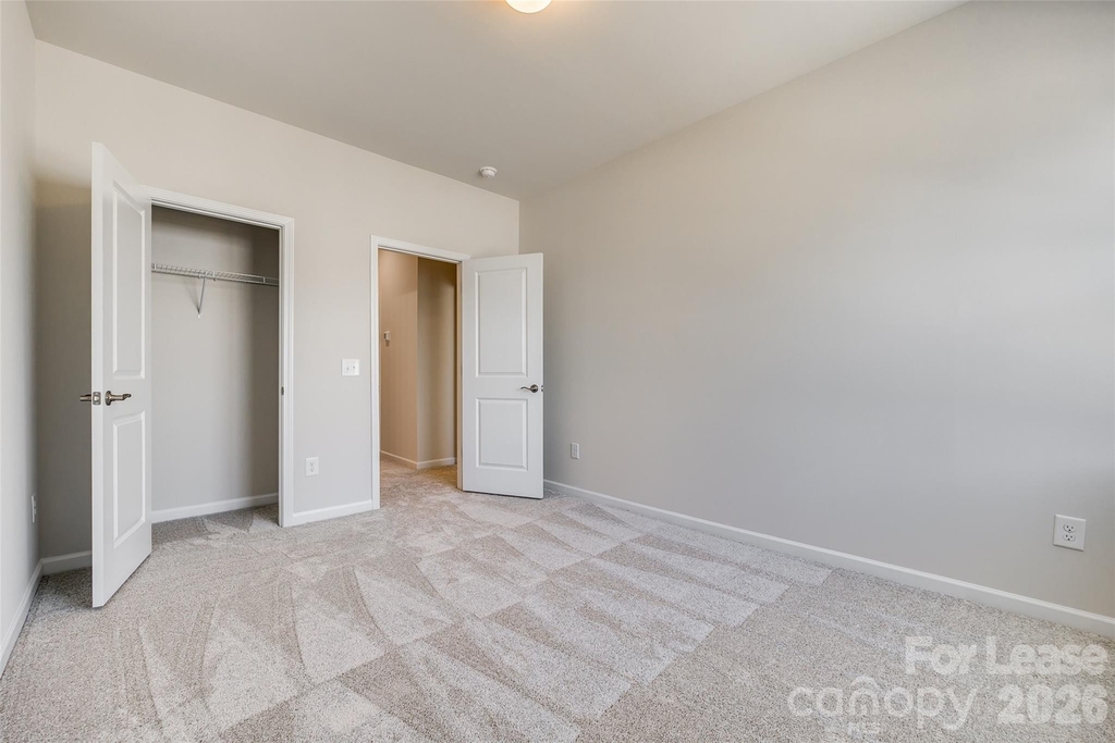 229 Brooks Springs Drive - Photo 22