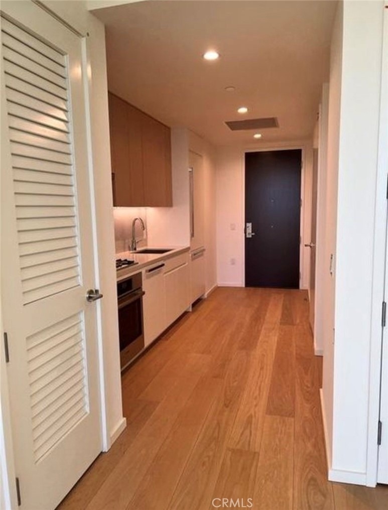 877 Francisco - Photo 6