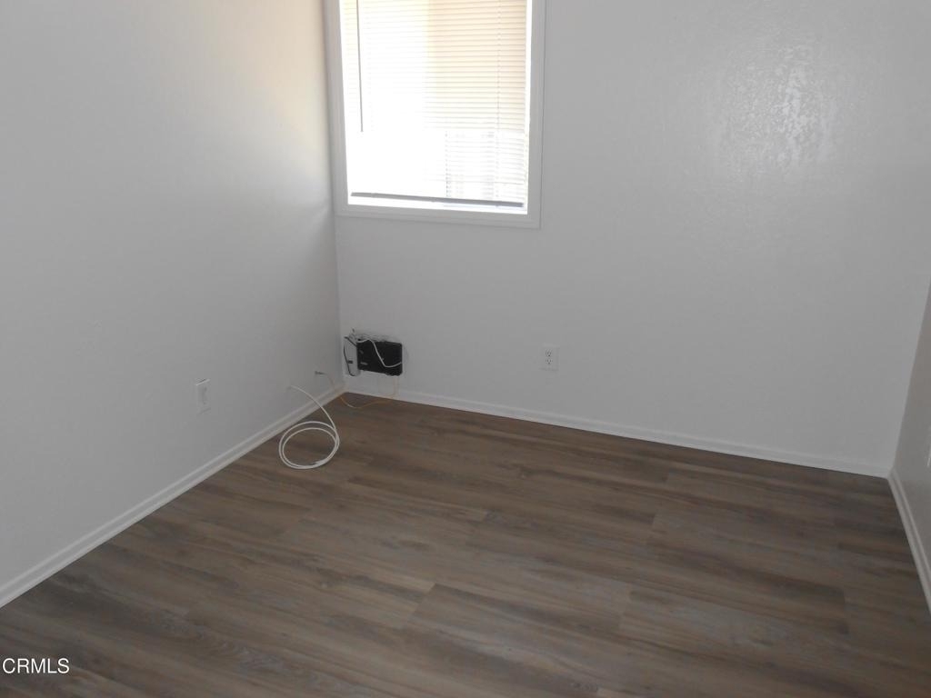 225 Brett Way - Photo 5