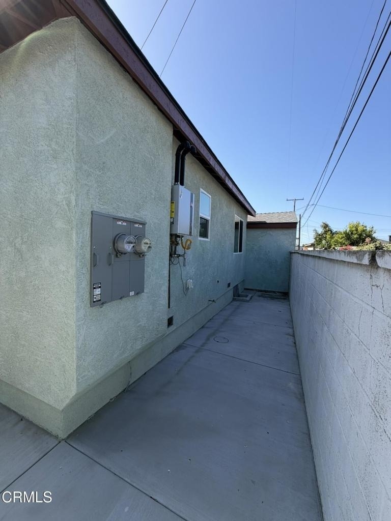 945 S H Street - Photo 6