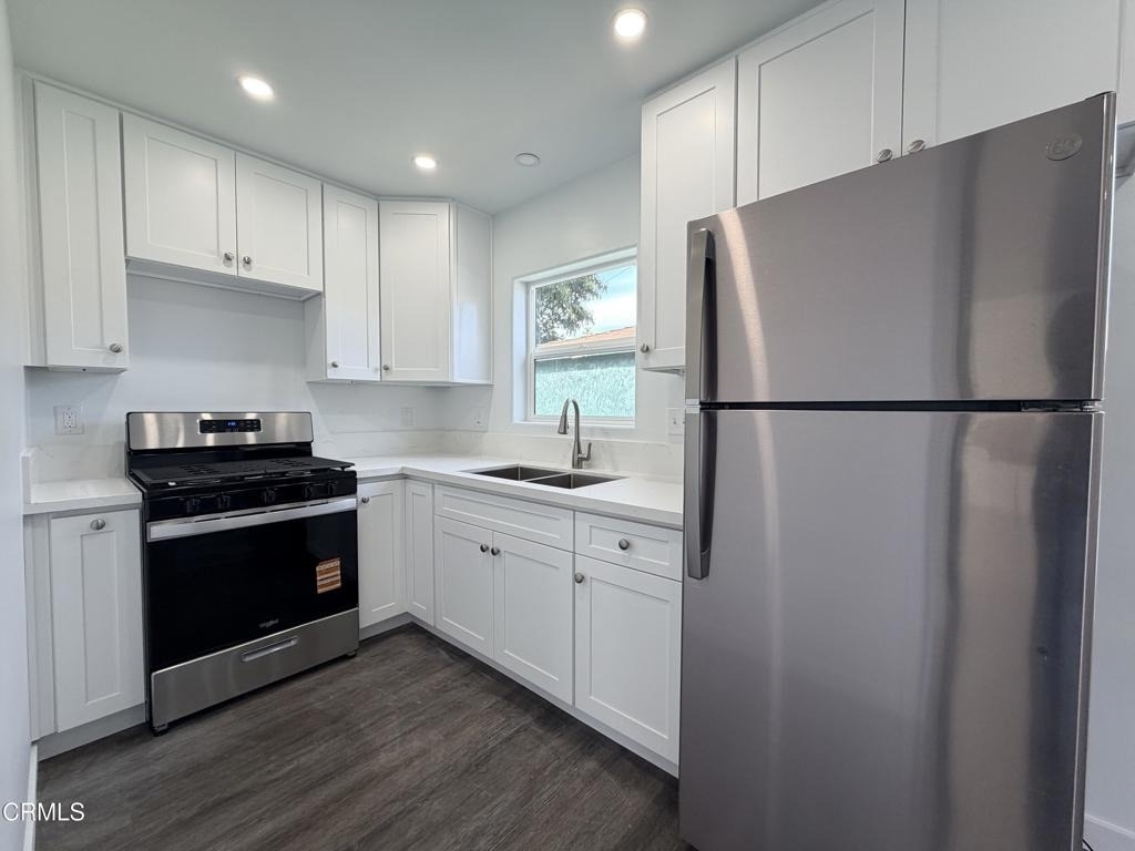 945 S H Street - Photo 1