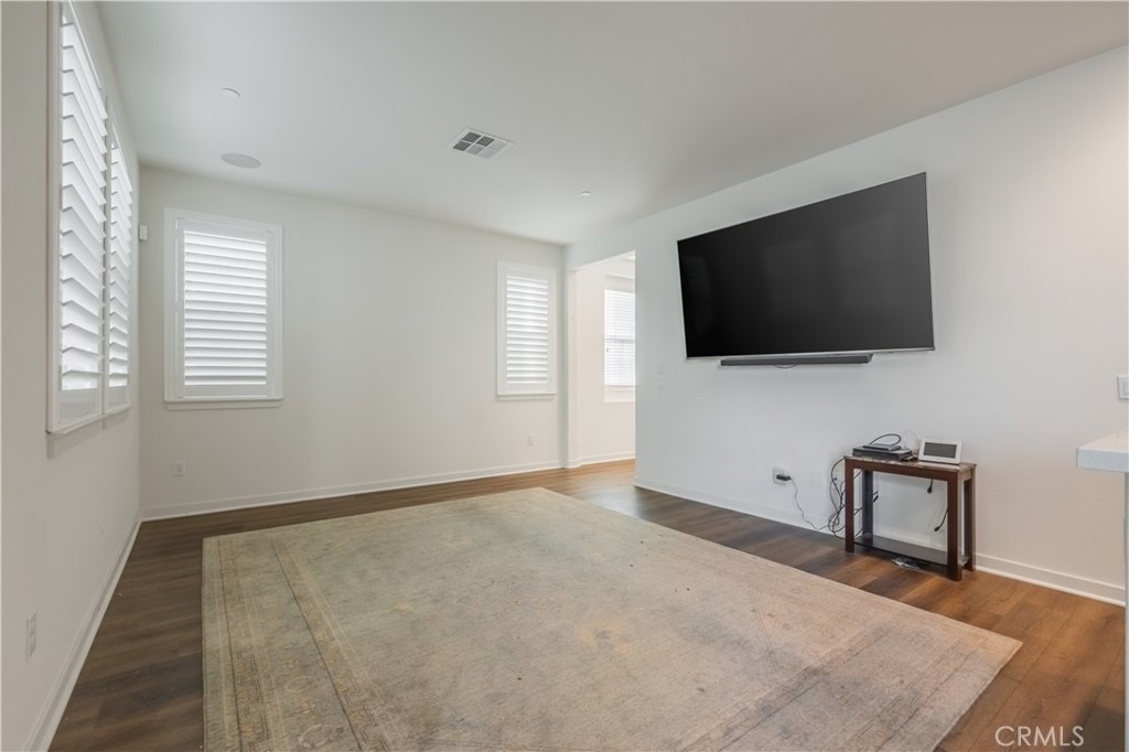 9513 Retreat Place - Photo 7