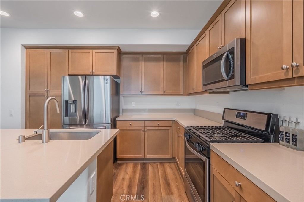 9513 Retreat Place - Photo 10