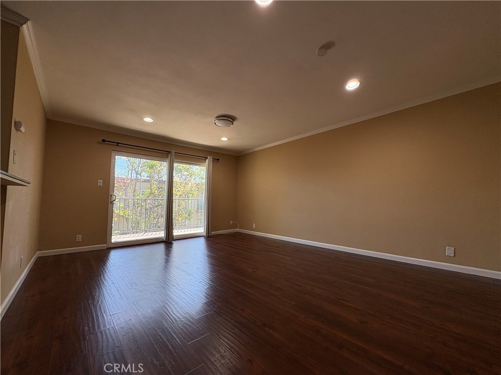 400 N Acacia Avenue - Photo 13