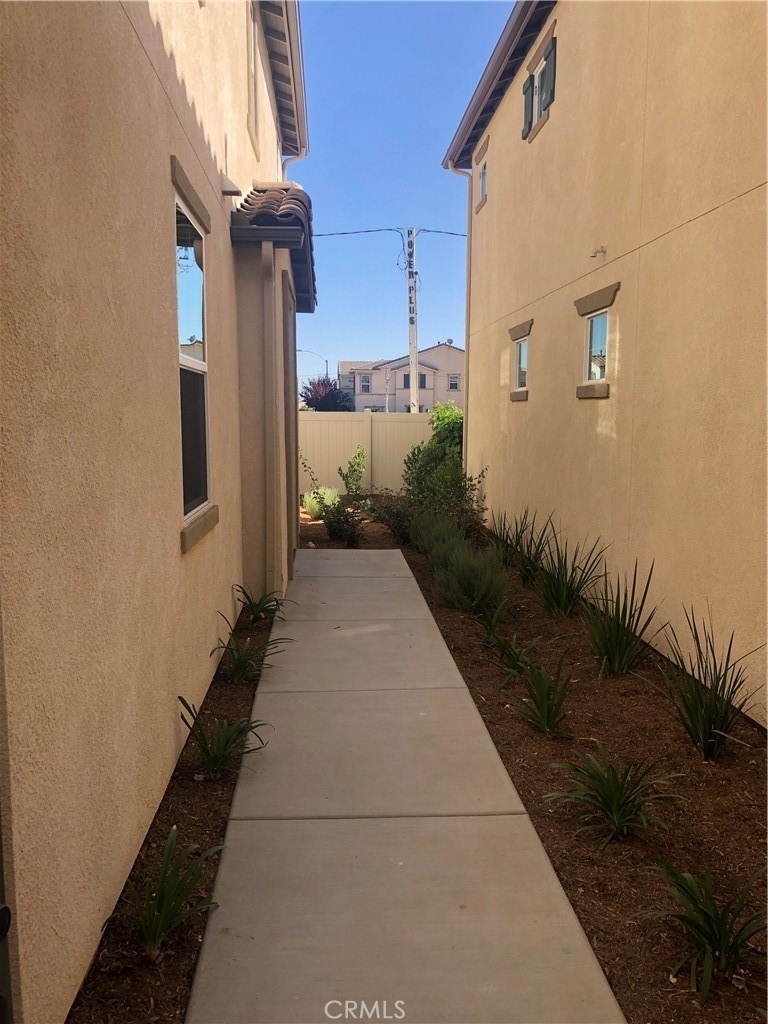 41957 Zafra Street - Photo 1