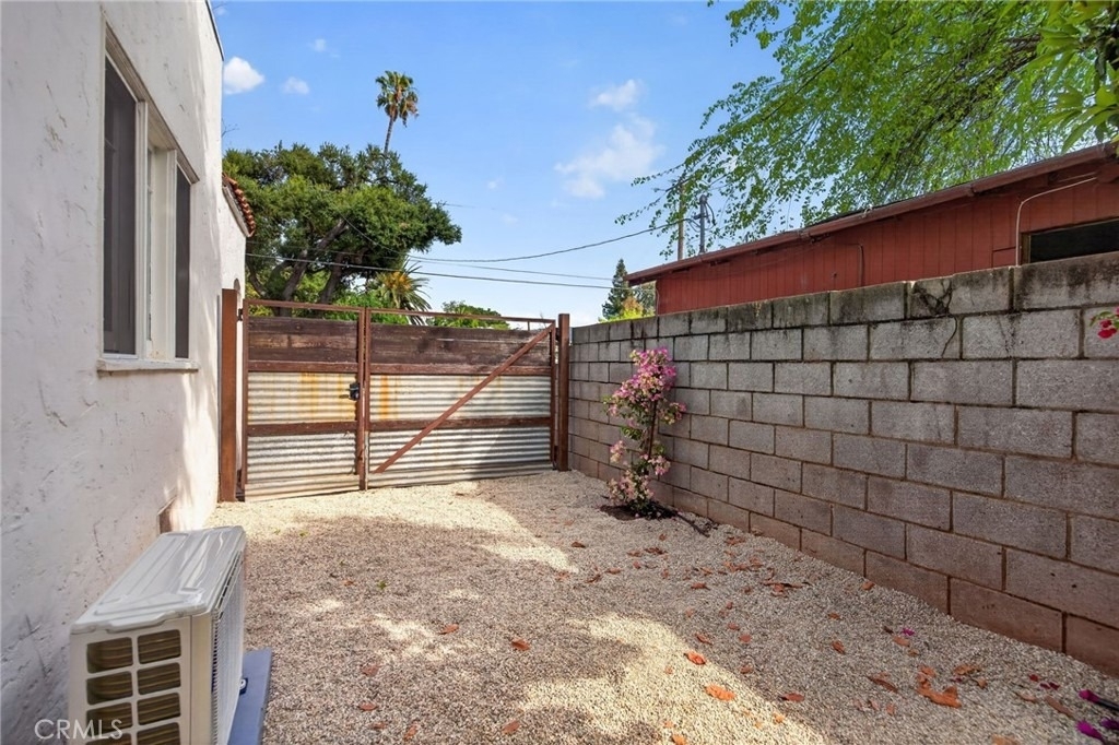 223 S Padre Juan Avenue - Photo 30