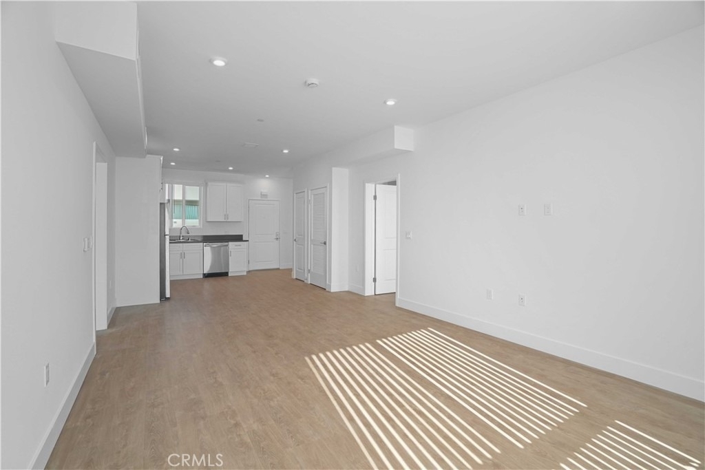 8750 Sepulveda Boulevard - Photo 9