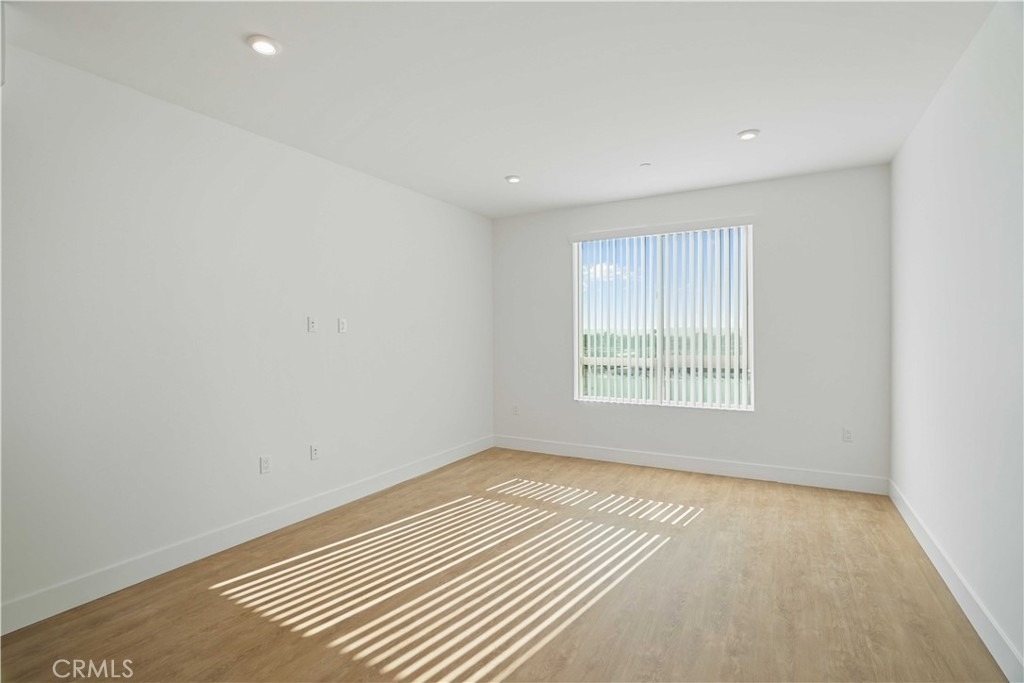 8750 Sepulveda Boulevard - Photo 13