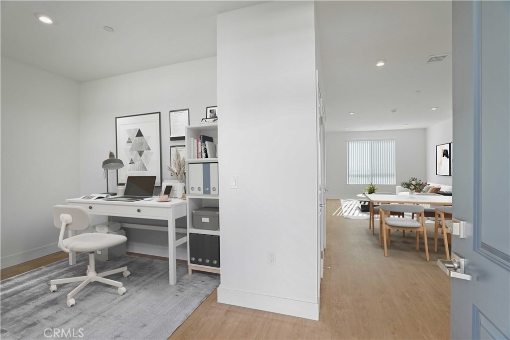 8750 Sepulveda Boulevard - Photo 2