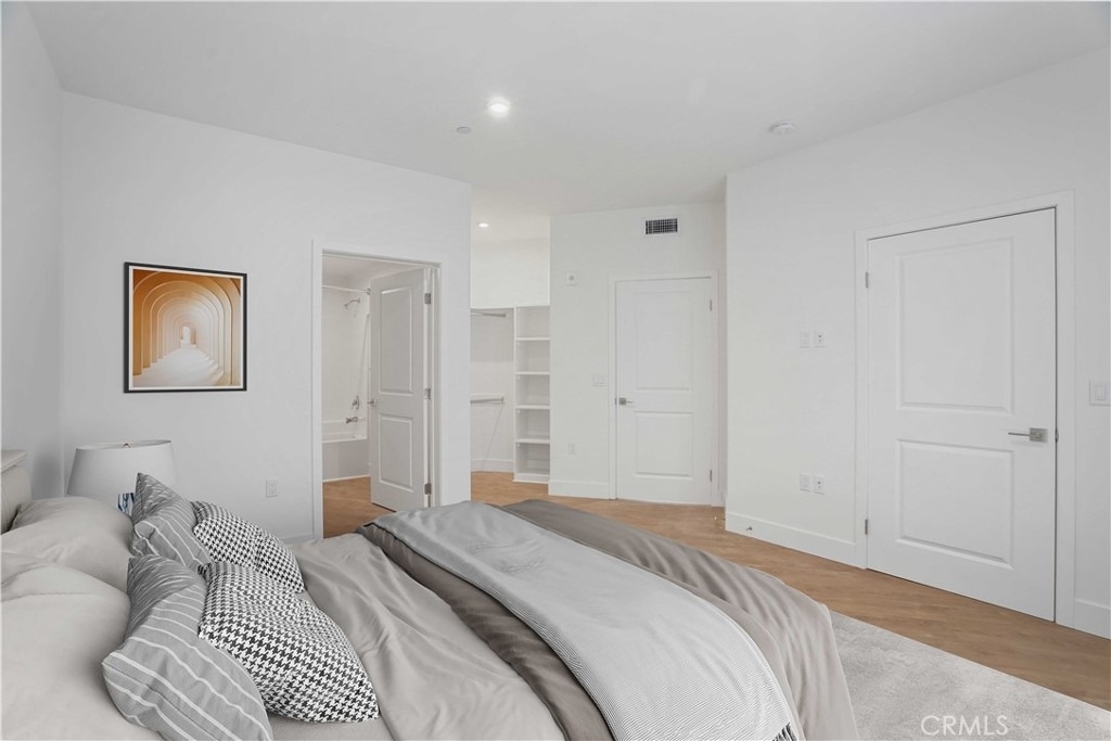 8750 Sepulveda Boulevard - Photo 14