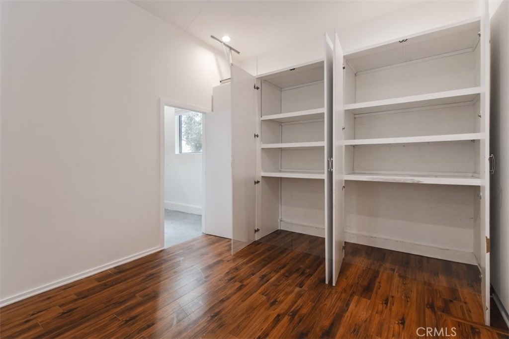 5017 Hesperia Ave - Photo 26