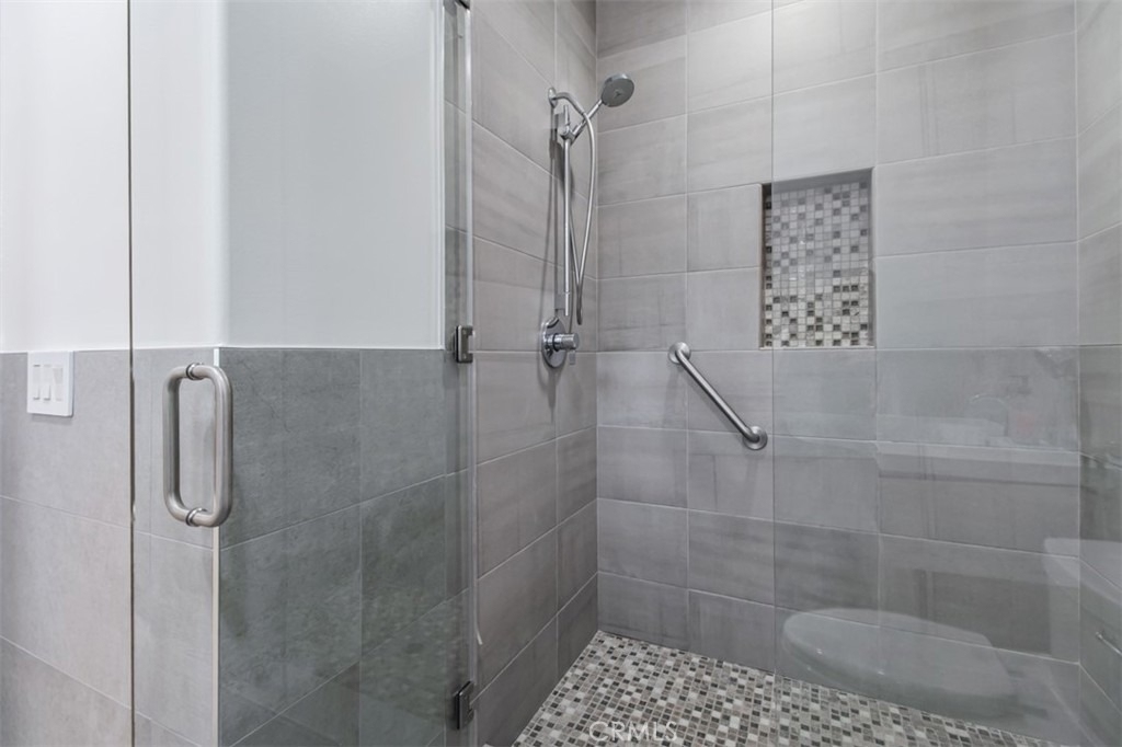 5017 Hesperia Ave - Photo 23