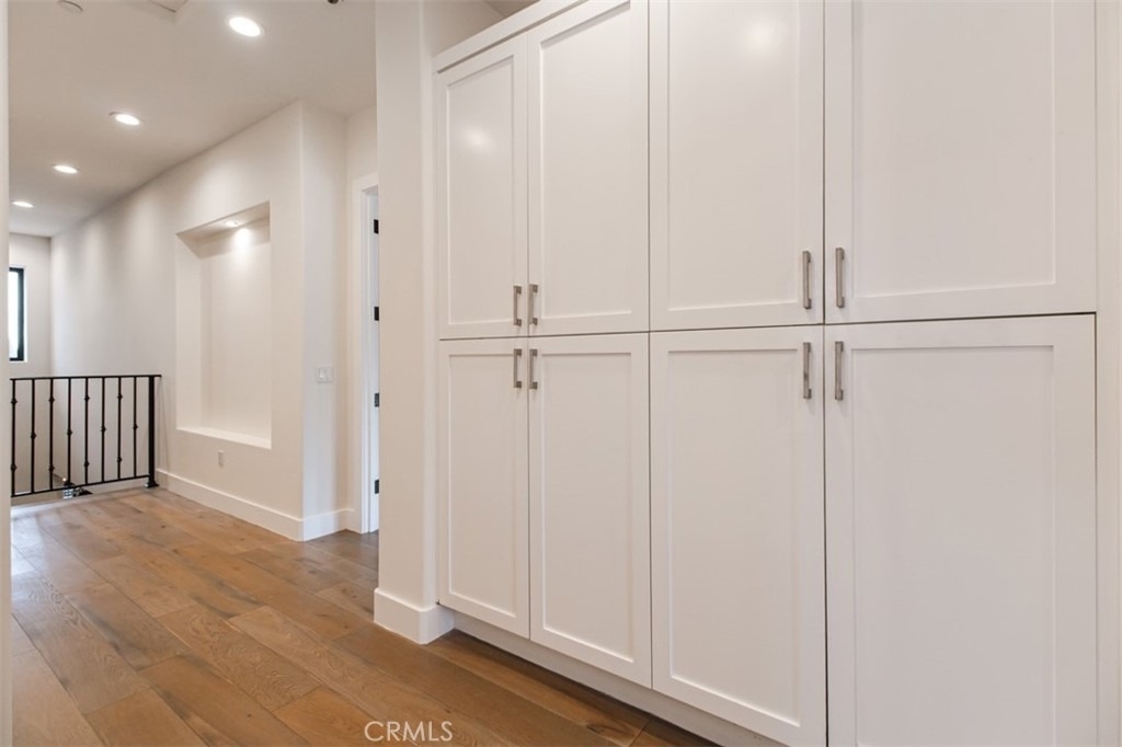 5017 Hesperia Ave - Photo 39