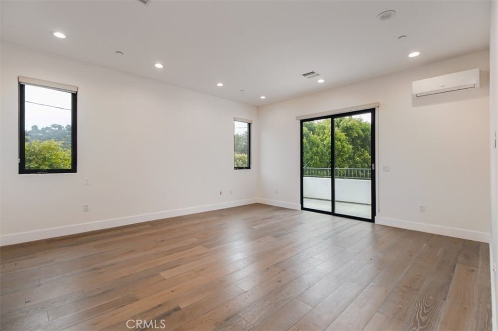 5017 Hesperia Ave - Photo 29