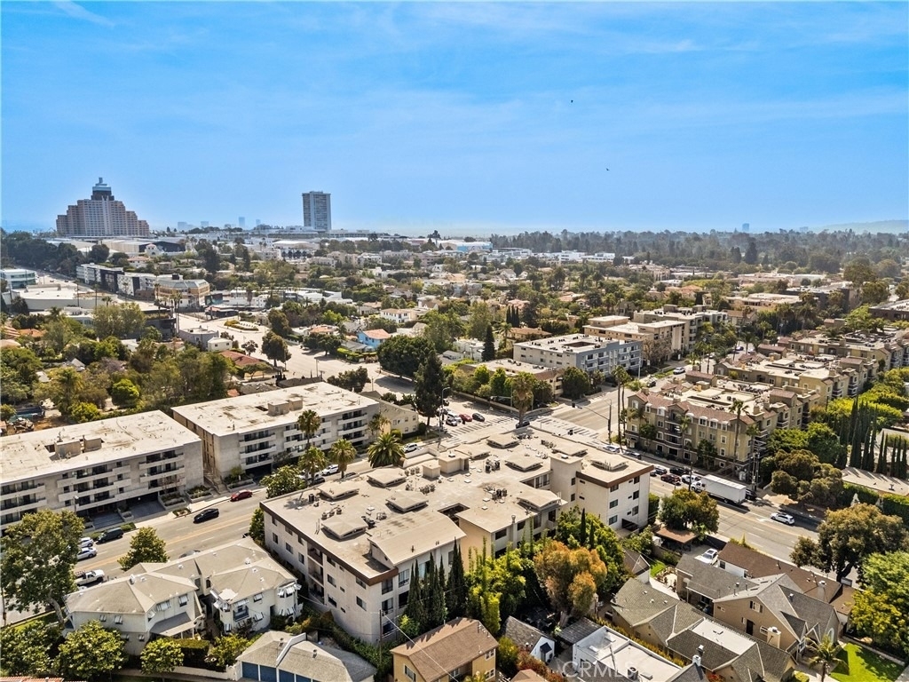 2175 S Beverly Glen - Photo 4
