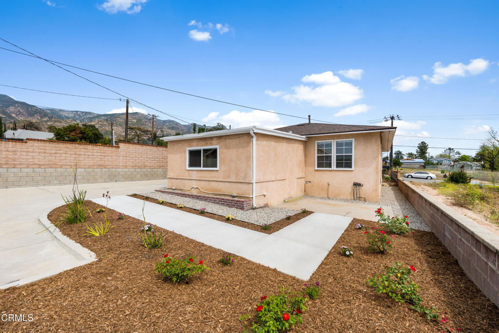 3103 N Olive Avenue - Photo 20