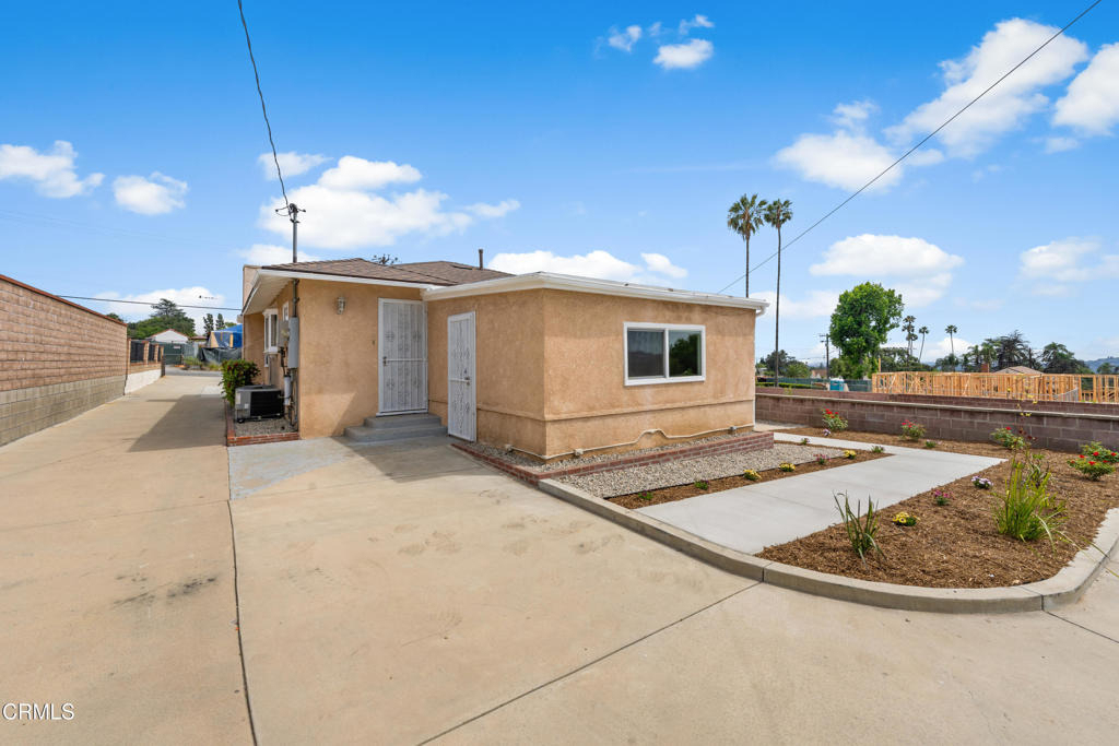 3103 N Olive Avenue - Photo 21