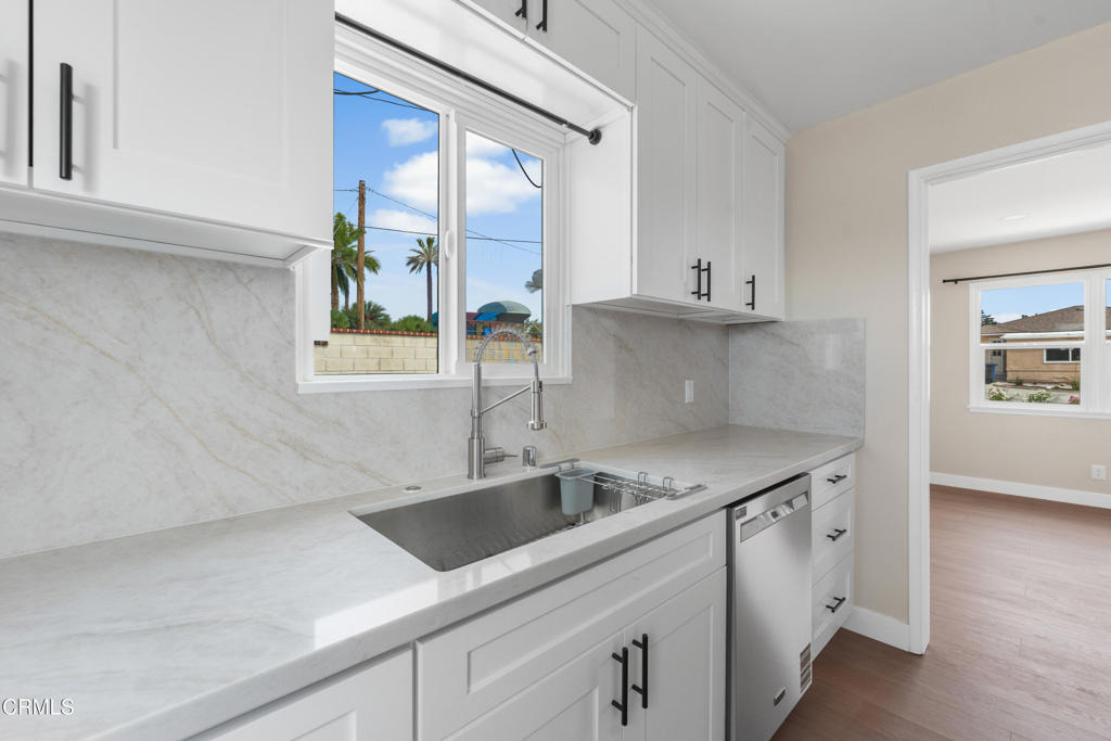 3103 N Olive Avenue - Photo 5