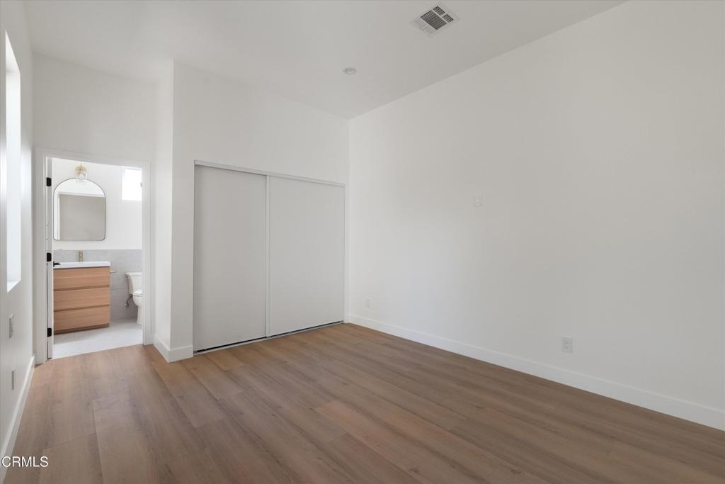 10558 Encino Avenue - Photo 15