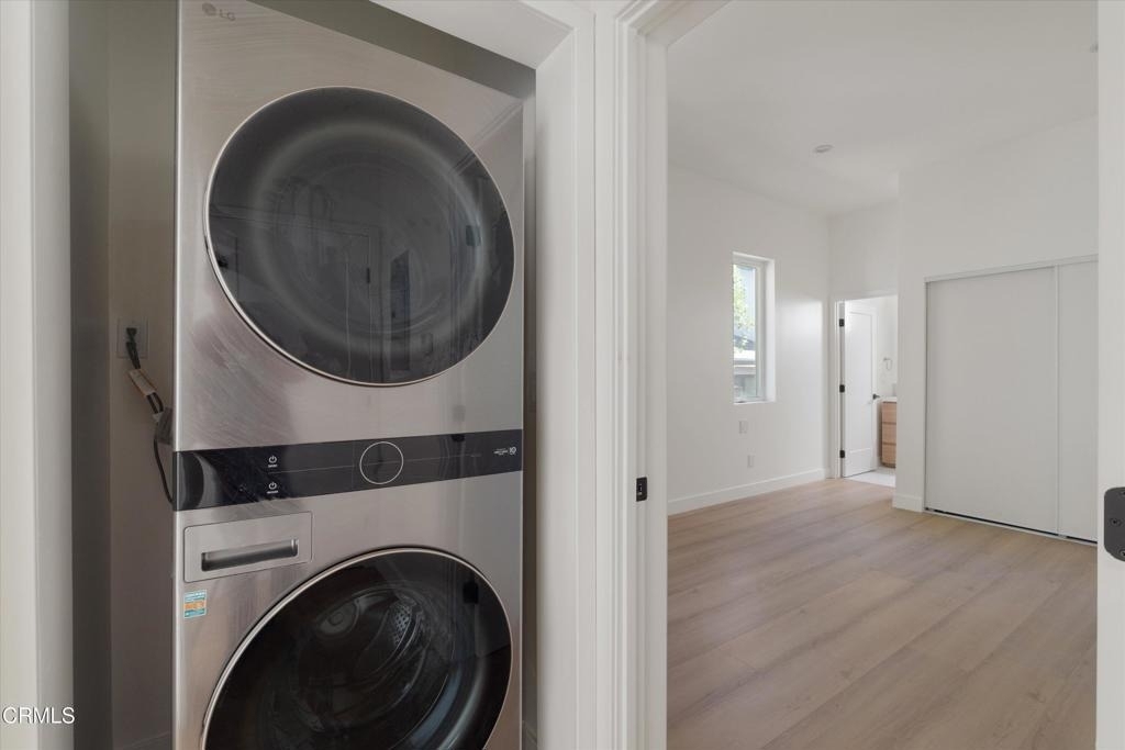 10558 Encino Avenue - Photo 12