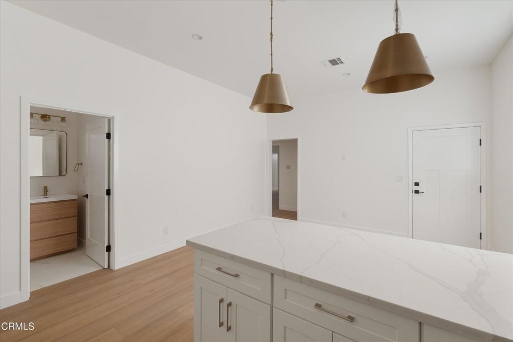 10558 Encino Avenue - Photo 6