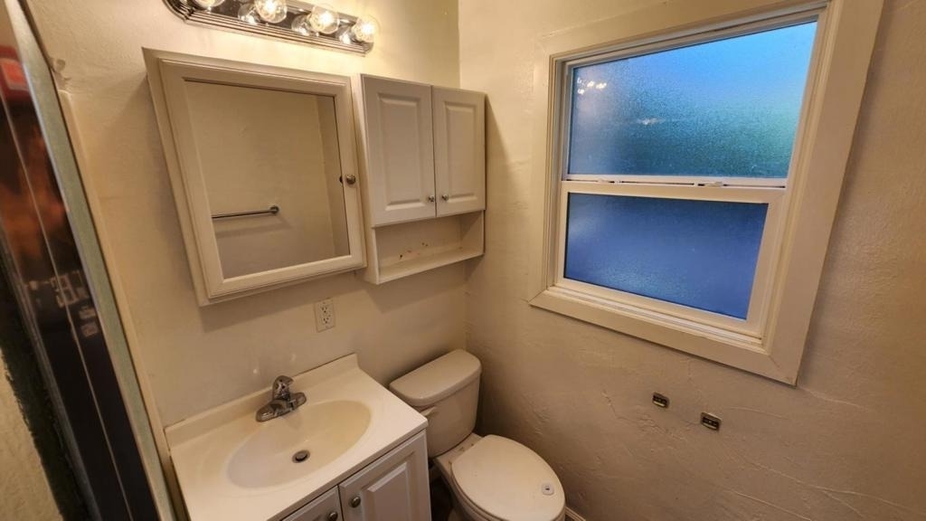 728 W 1st Avenue - Photo 5