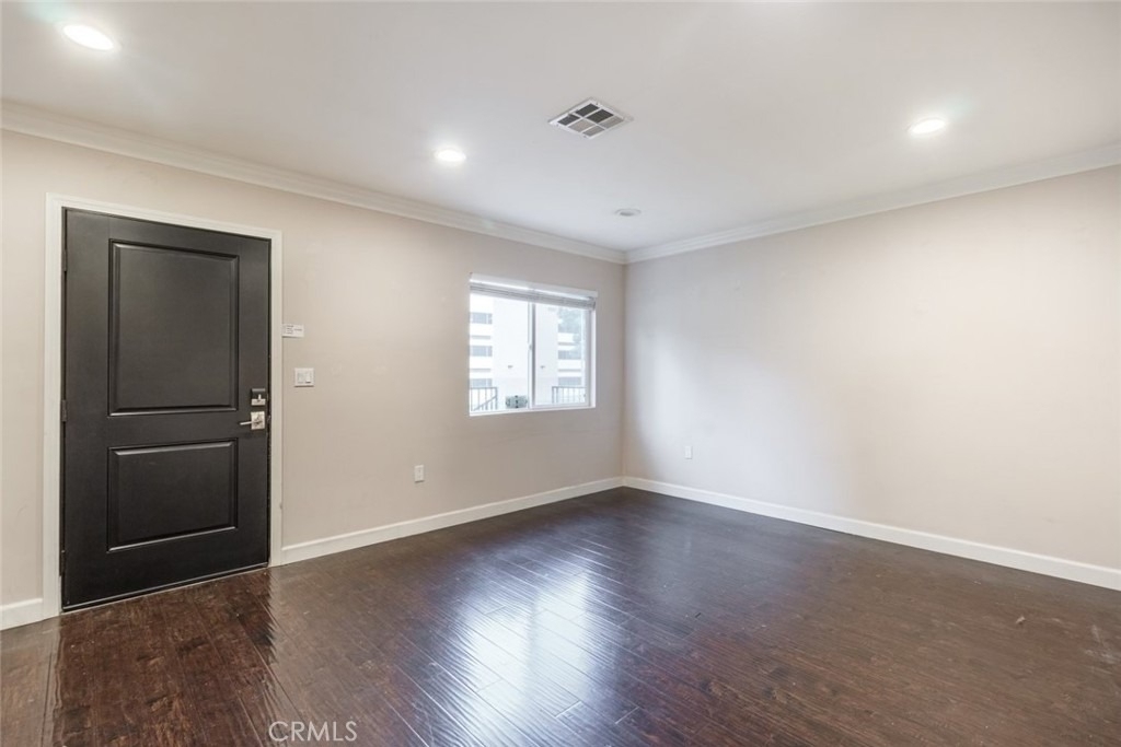 1443 E Broadway - Photo 7