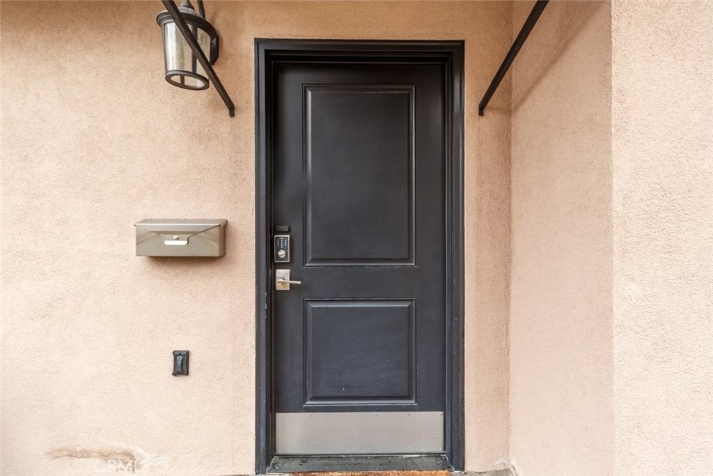 1443 E Broadway - Photo 6