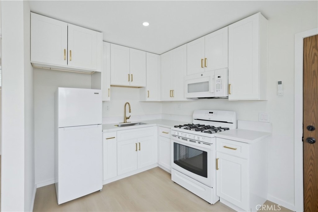 11633 Terradell - Photo 1