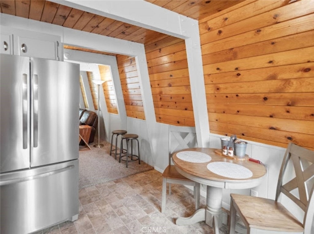 1056 Sierra - Photo 15