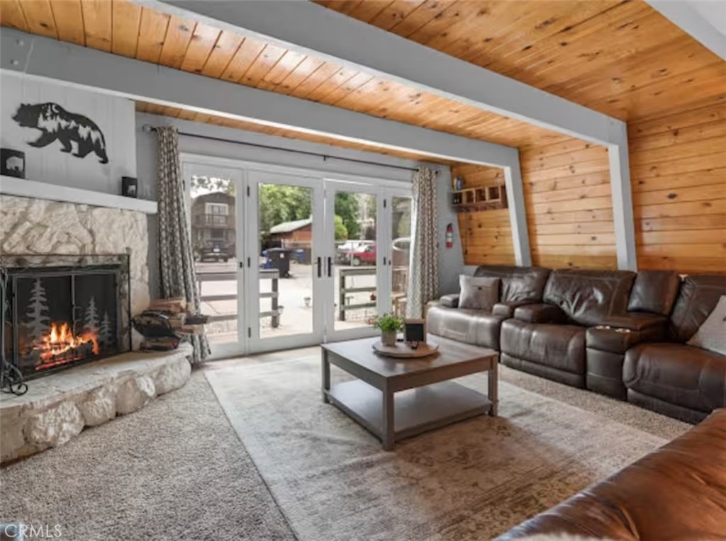 1056 Sierra - Photo 1