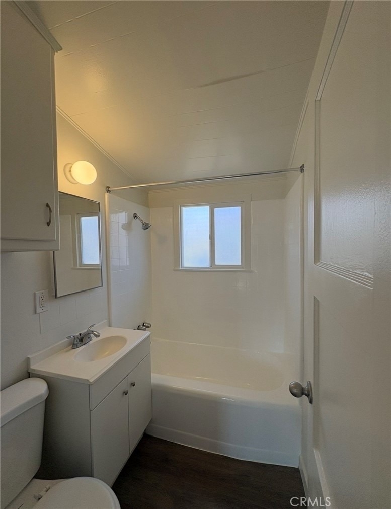 9420 Las Tunas Drive - Photo 10