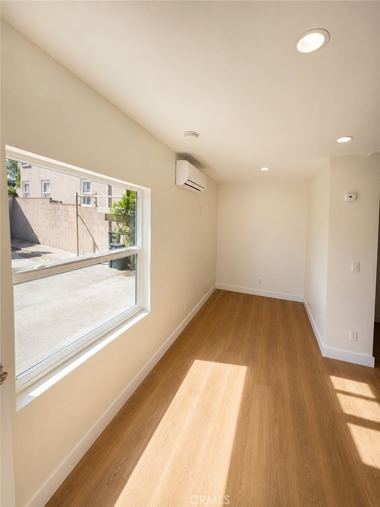 10822 Hunter Avenue - Photo 3
