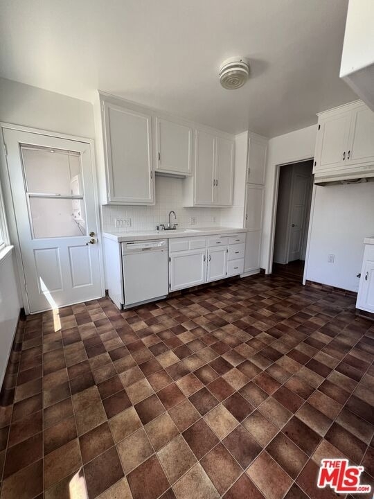 1851 Brockton Avenue - Photo 7