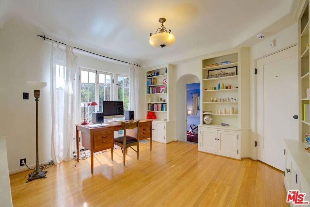 4778 Cromwell Avenue - Photo 29