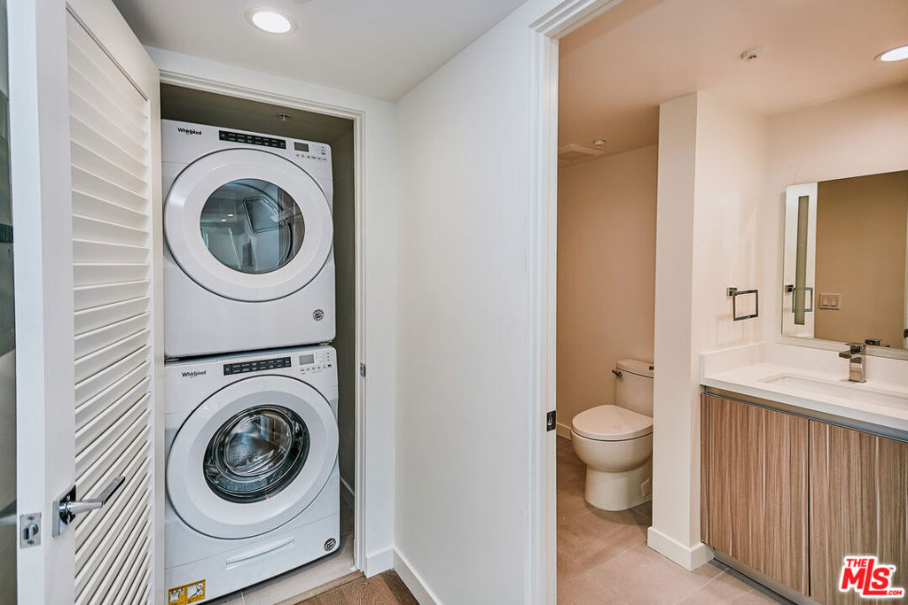 328 N Maple Drive - Photo 6