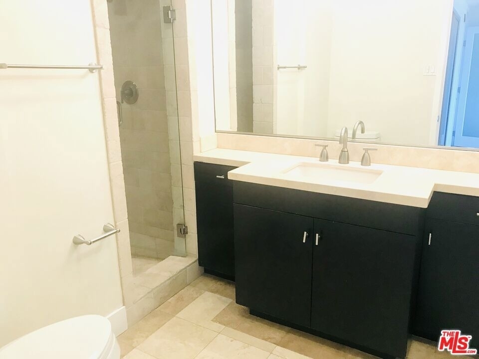 304 S Elm Drive - Photo 17