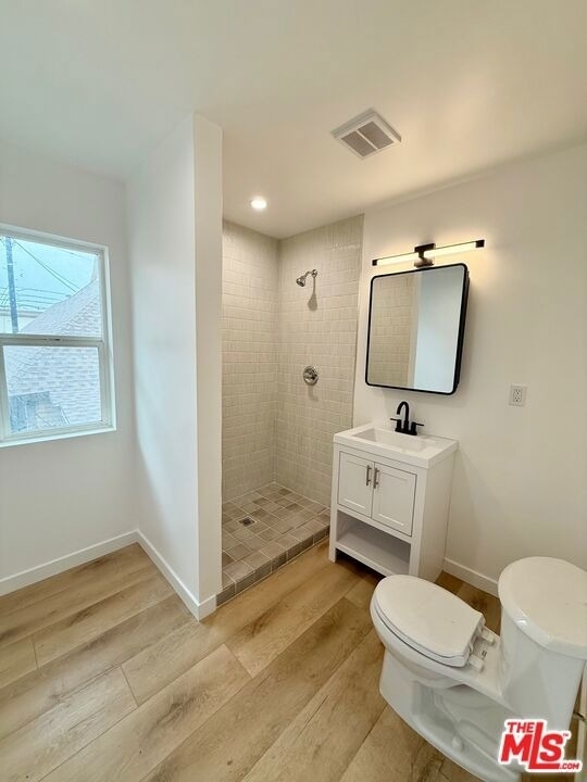 1021 Venice Boulevard - Photo 1