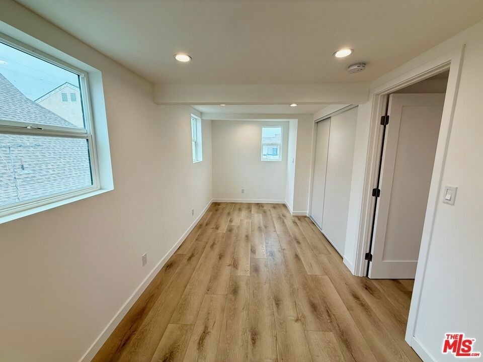 1021 Venice Boulevard - Photo 10