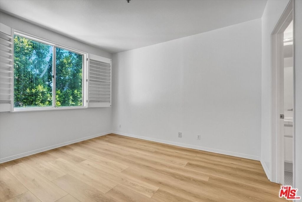 2222 Beachwood Drive - Photo 21