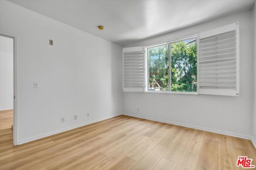 2222 Beachwood Drive - Photo 22