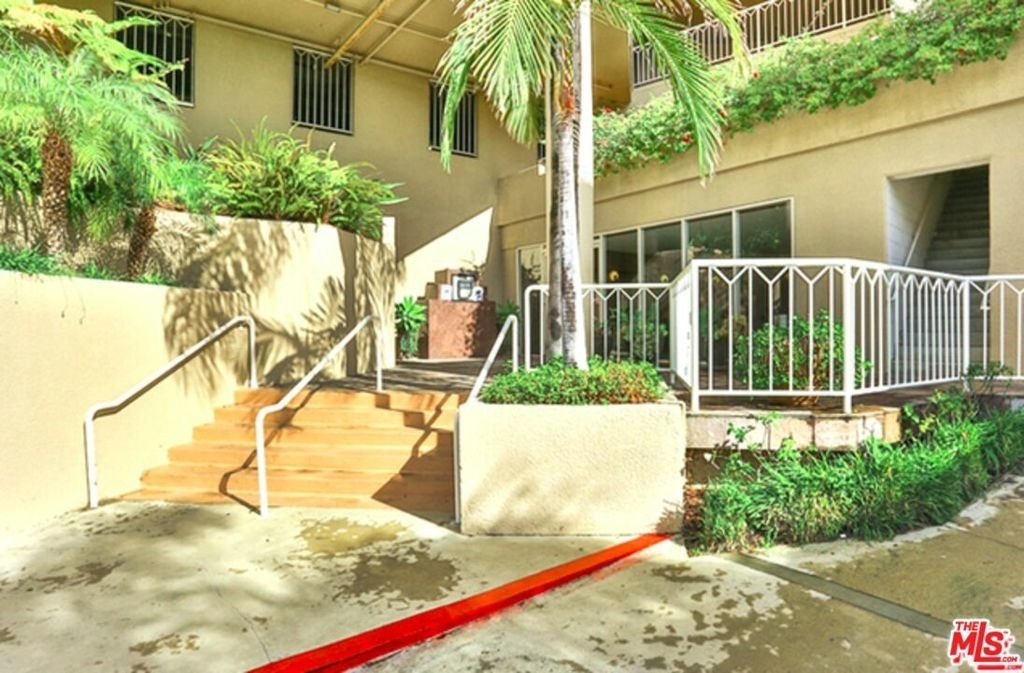 2222 Beachwood Drive - Photo 46